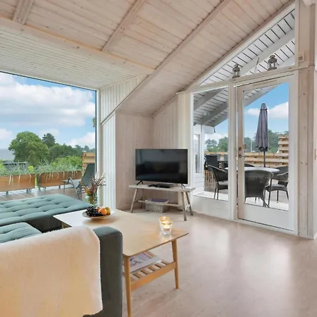 Beautiful In Bjert With Wifi Holiday home Binderup Strand