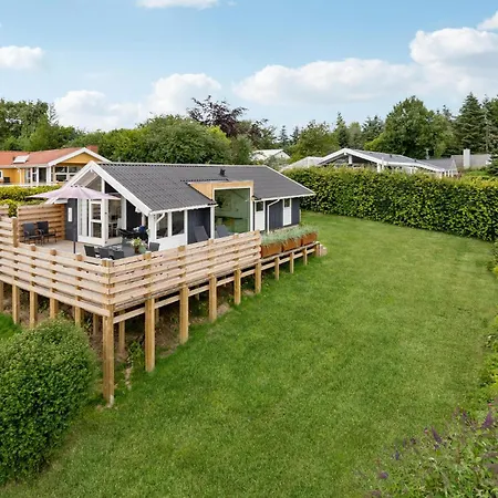 Beautiful In Bjert With Wifi Holiday home Binderup Strand